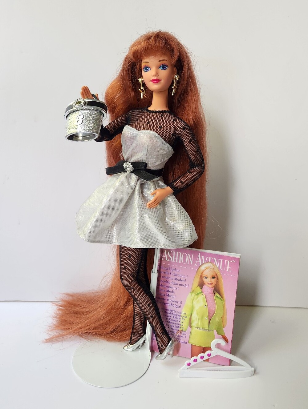 Vintage Barbie Jewel Hair Midge In Fashion Ave Outfit